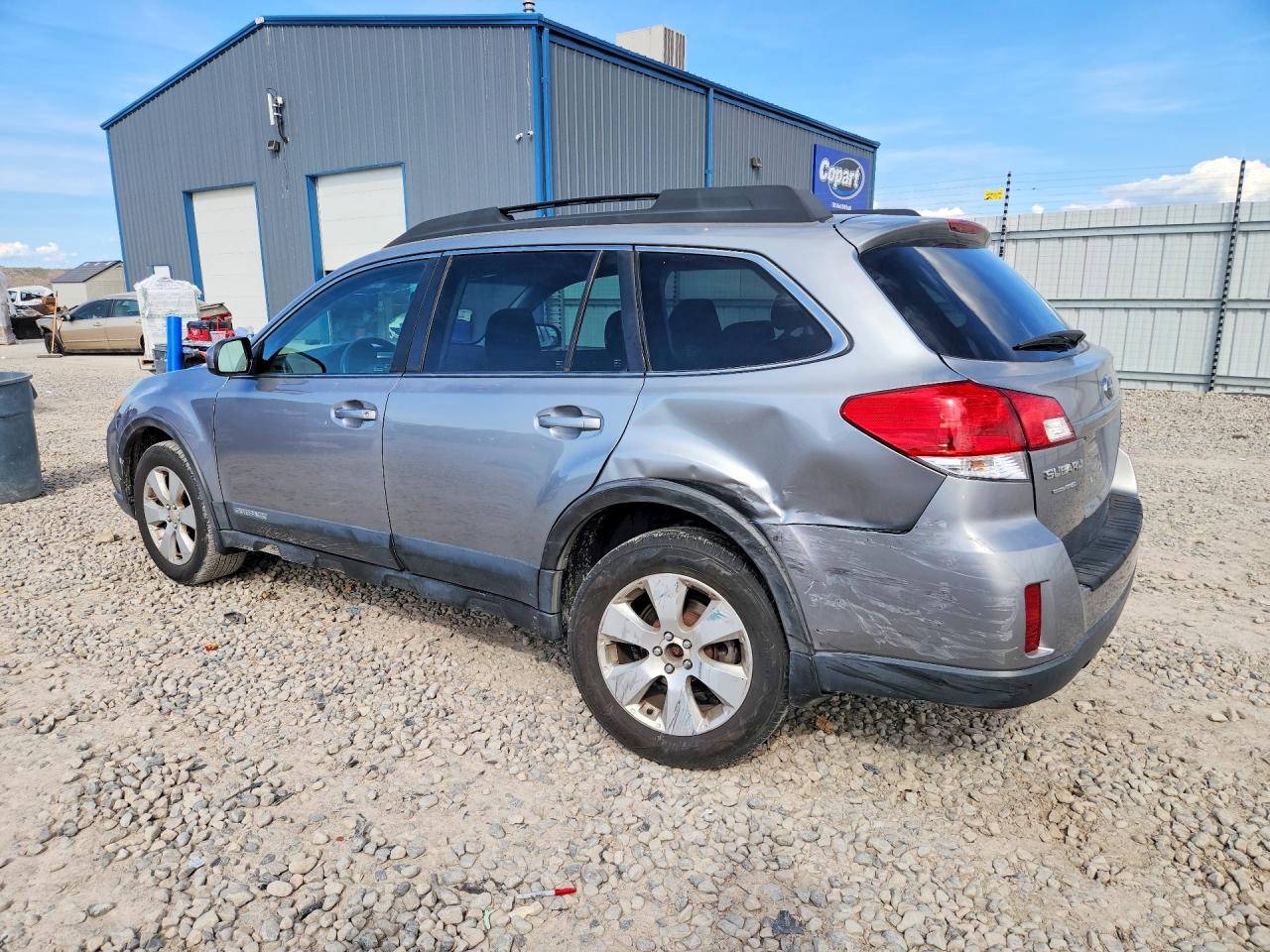 2011 SUBARU OUTBACK 2.5I PREMIUM photo 3