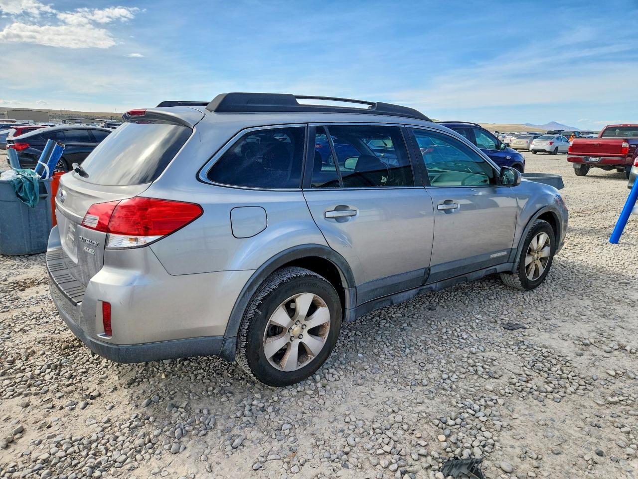 2011 SUBARU OUTBACK 2.5I PREMIUM photo 5