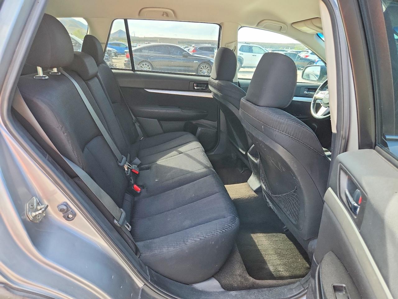 2011 SUBARU OUTBACK 2.5I PREMIUM photo 19