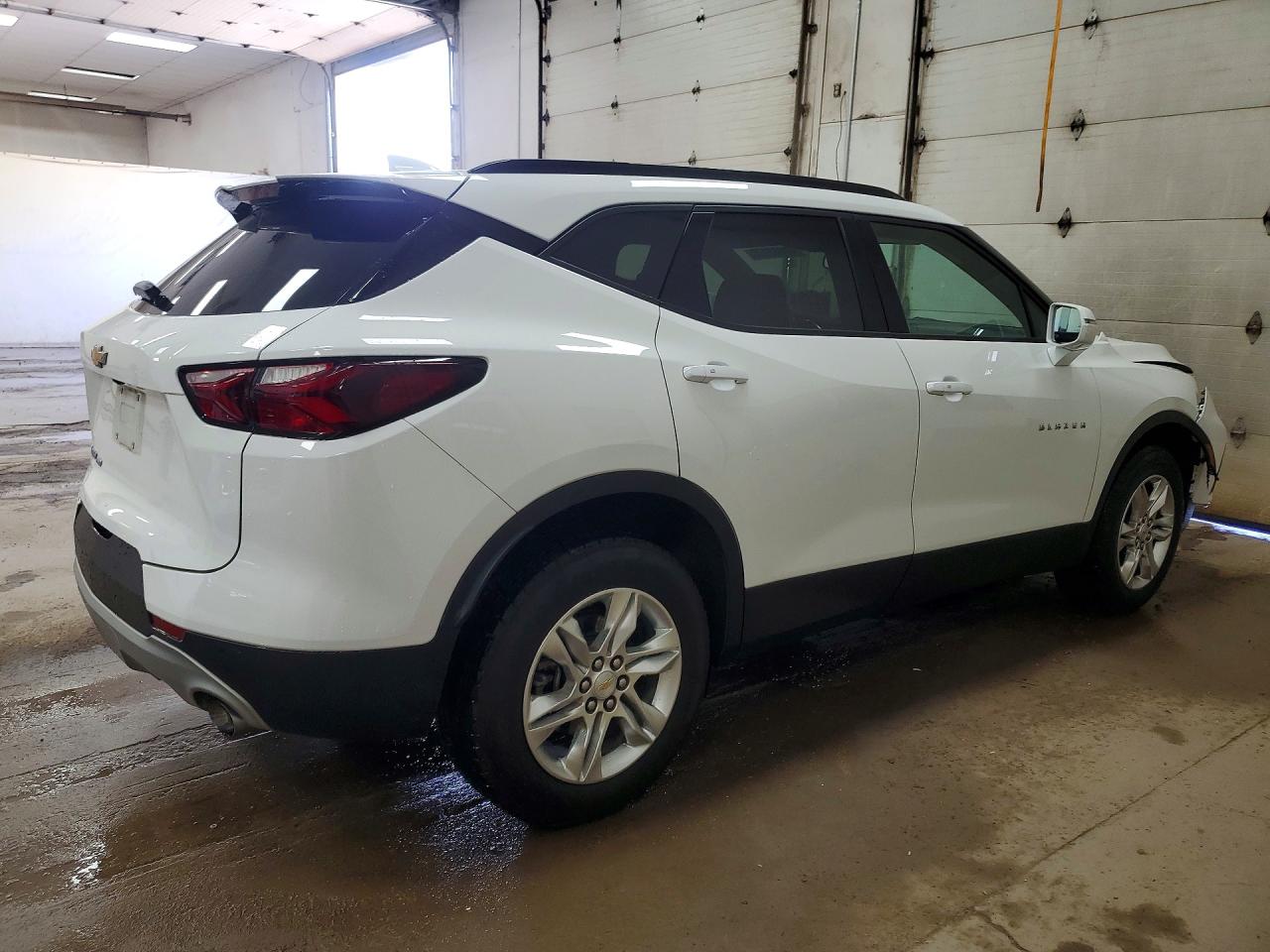 2020 CHEVROLET BLAZER 2LT photo 5