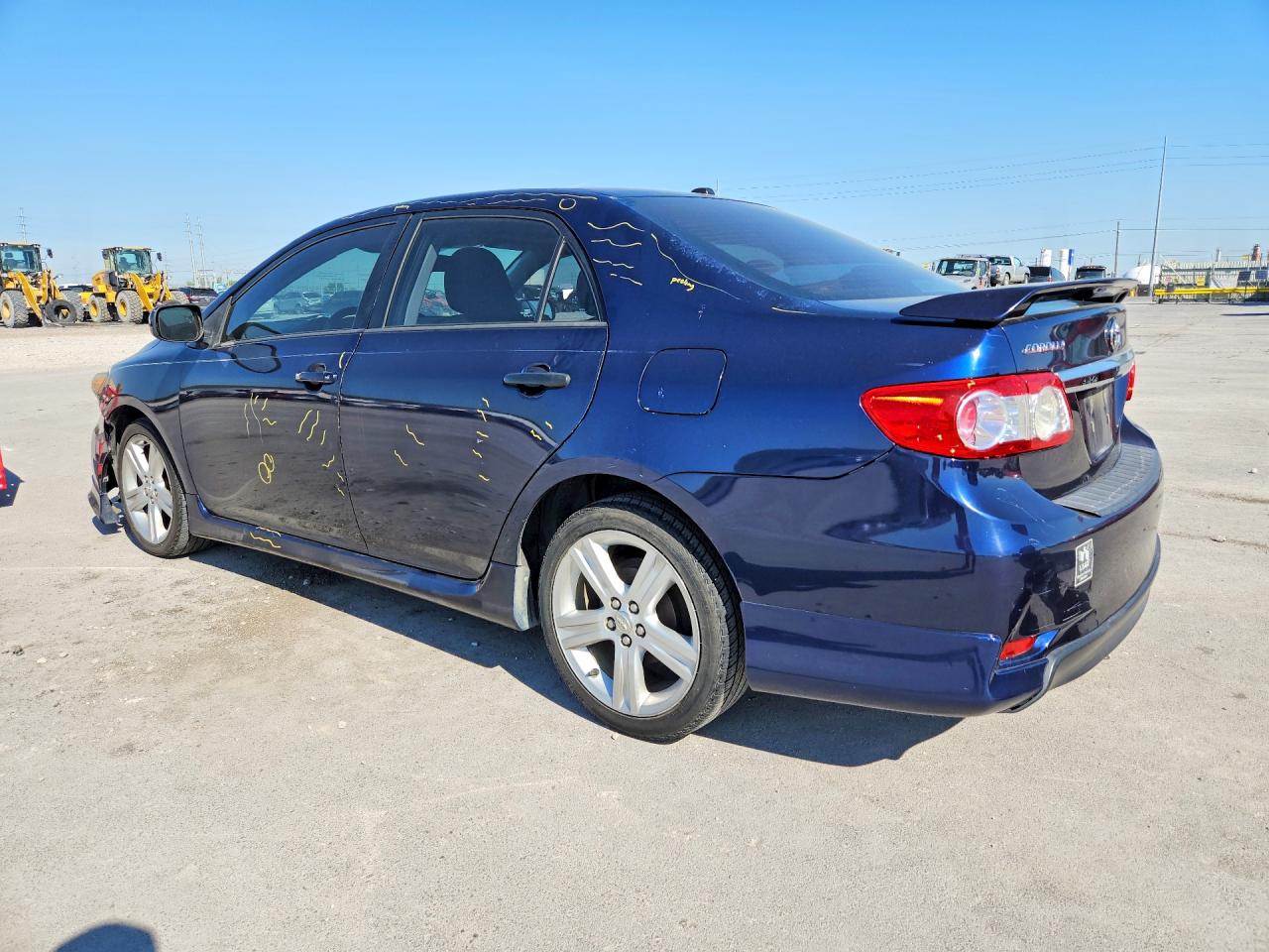 2013 TOYOTA COROLLA S photo 3