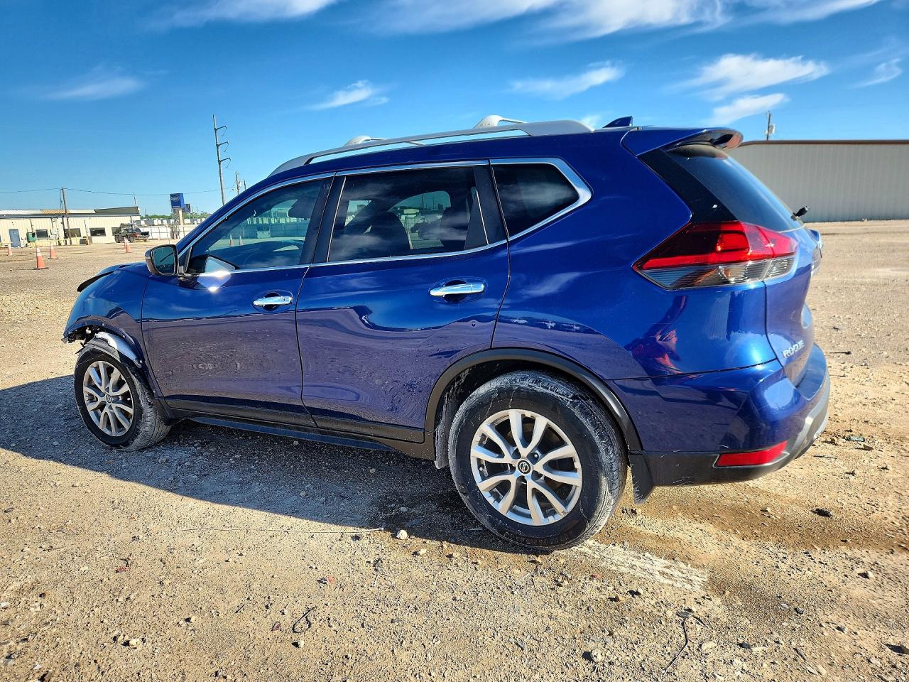 2019 NISSAN ROGUE photo 3
