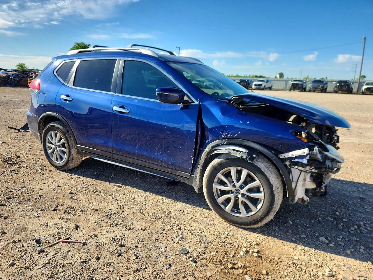 2019 NISSAN ROGUE photo 7