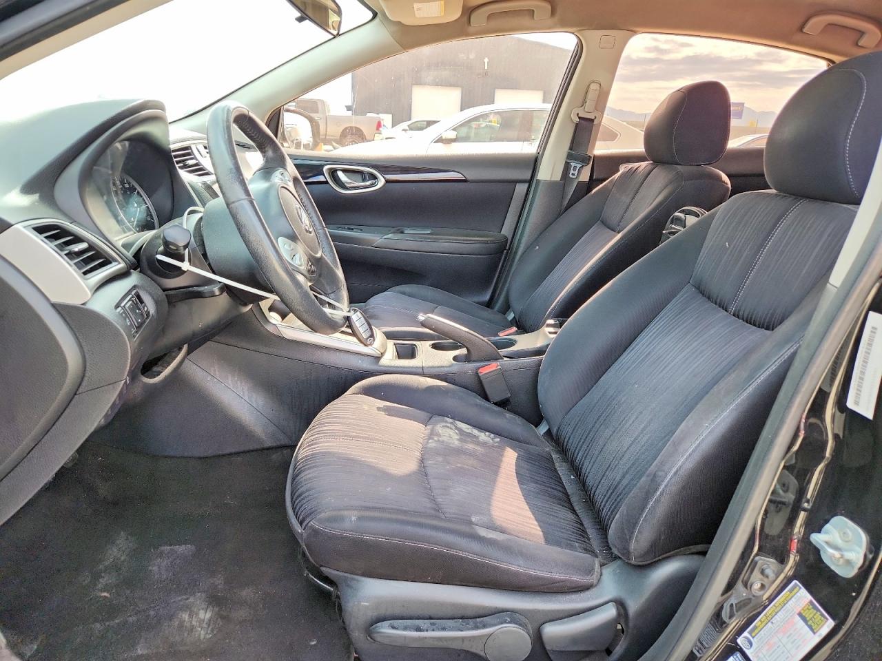 2016 NISSAN SENTRA SV photo 13