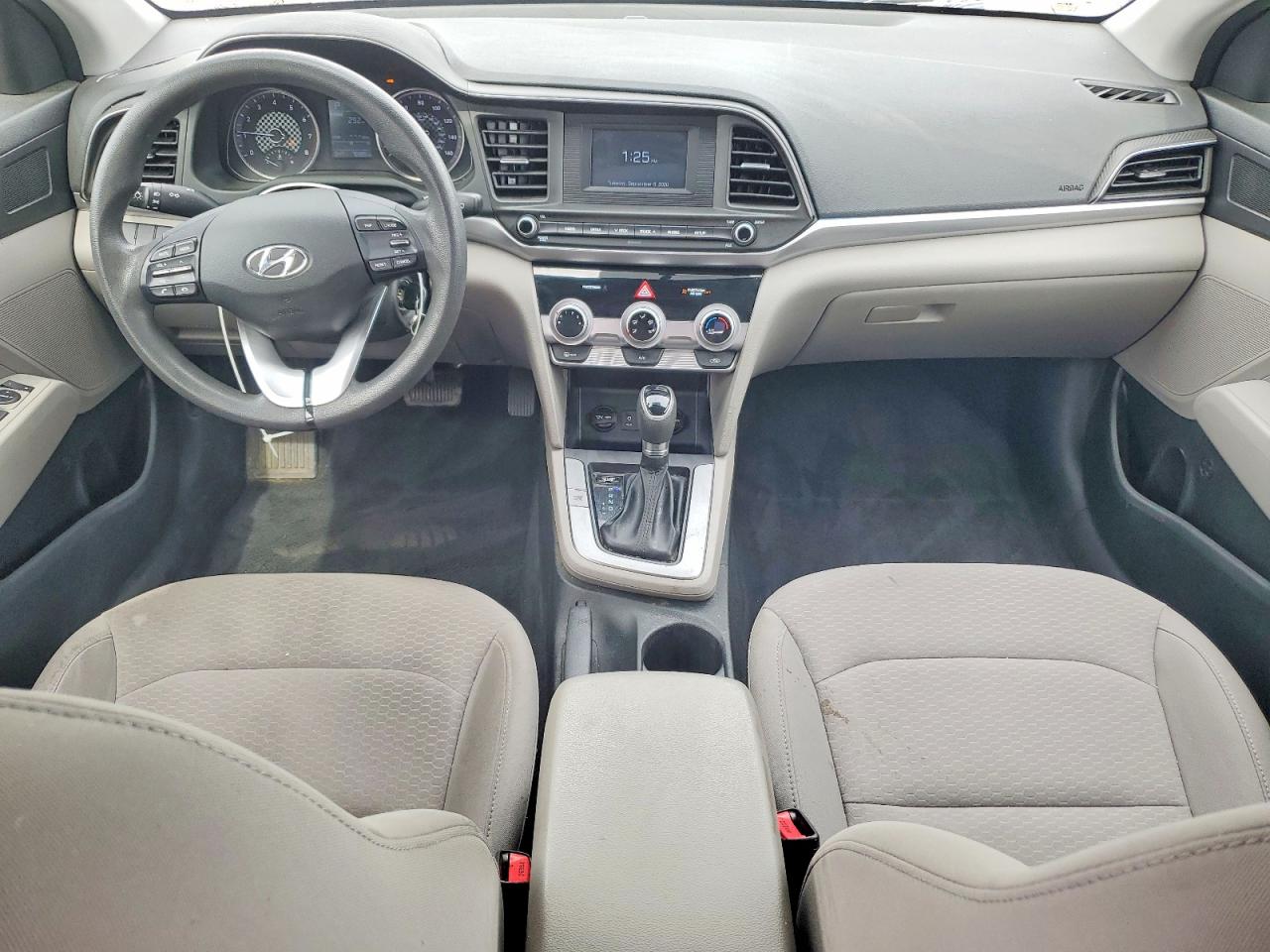 2019 HYUNDAI ELANTRA SE photo 15