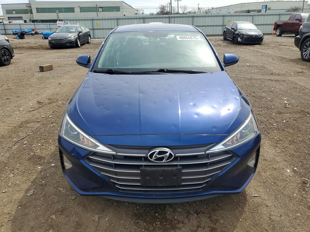 2019 HYUNDAI ELANTRA SE photo 9