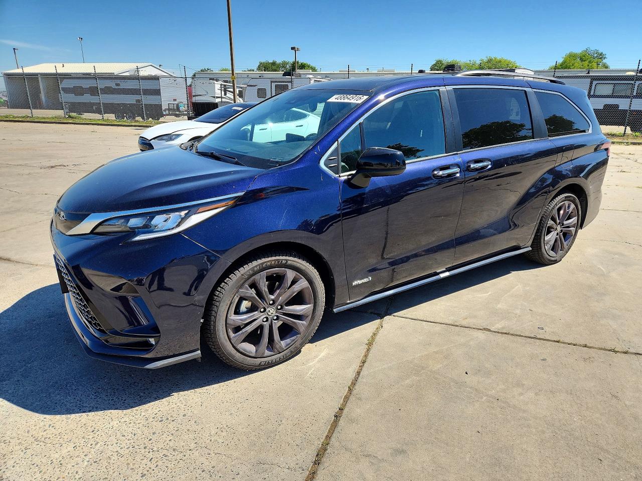 2021 TOYOTA SIENNA