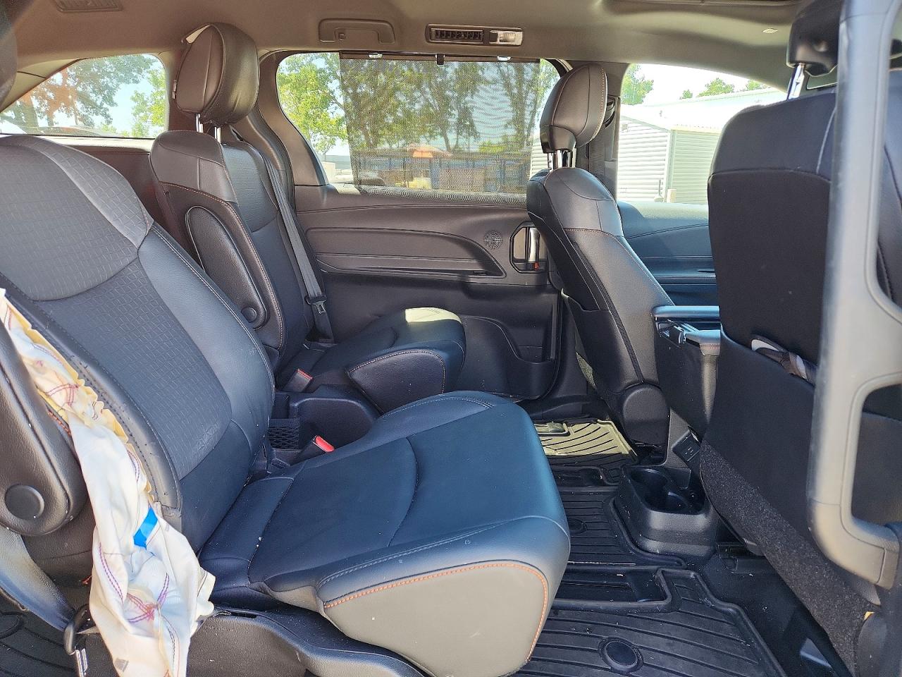 2021 TOYOTA SIENNA XSE 7-PASSENGER photo 21