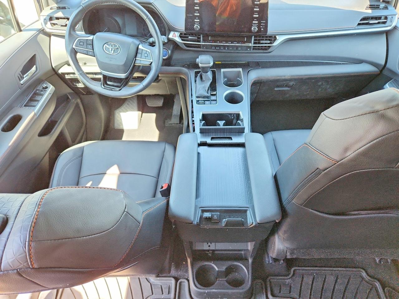 2021 TOYOTA SIENNA XSE 7-PASSENGER photo 15