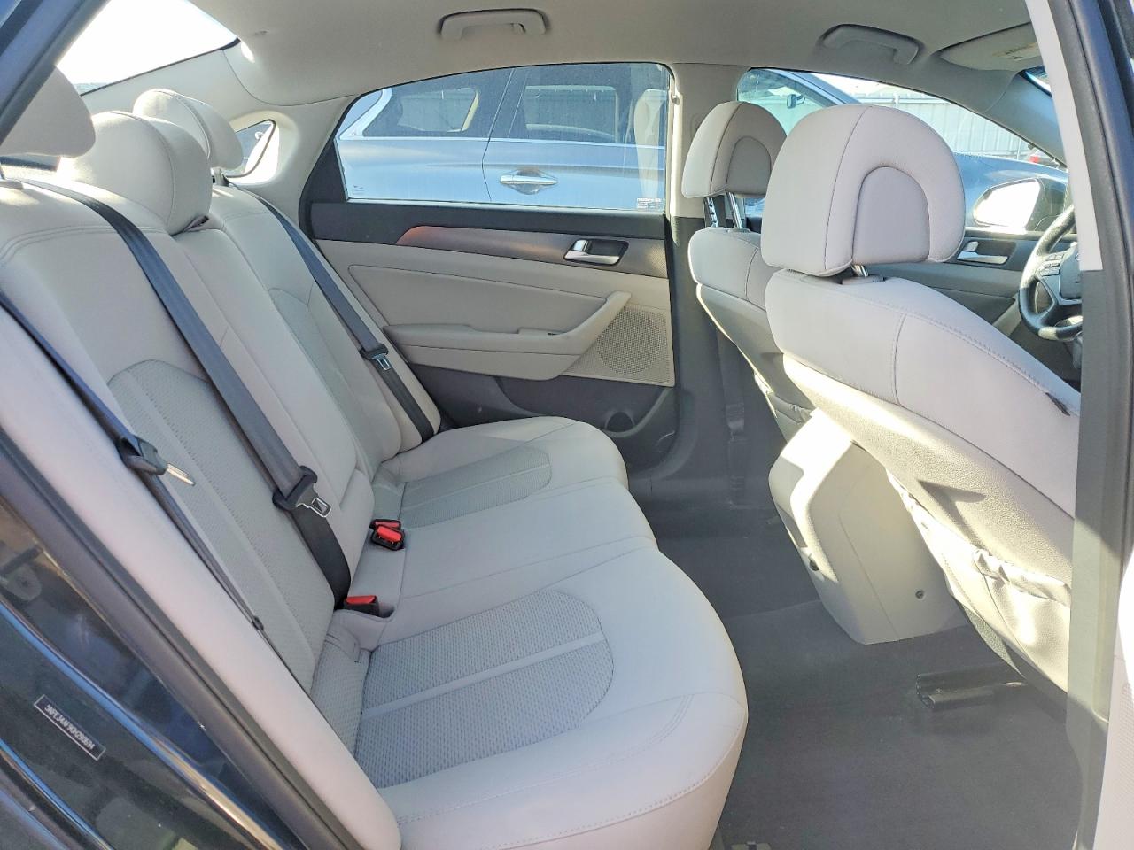 2016 HYUNDAI SONATA SPORT photo 19