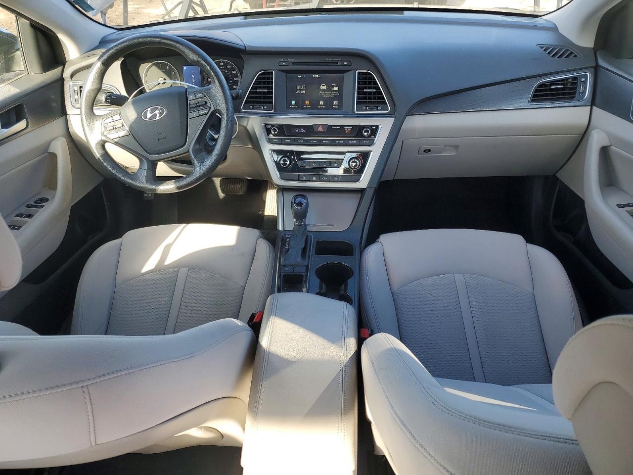 2016 HYUNDAI SONATA SPORT photo 15