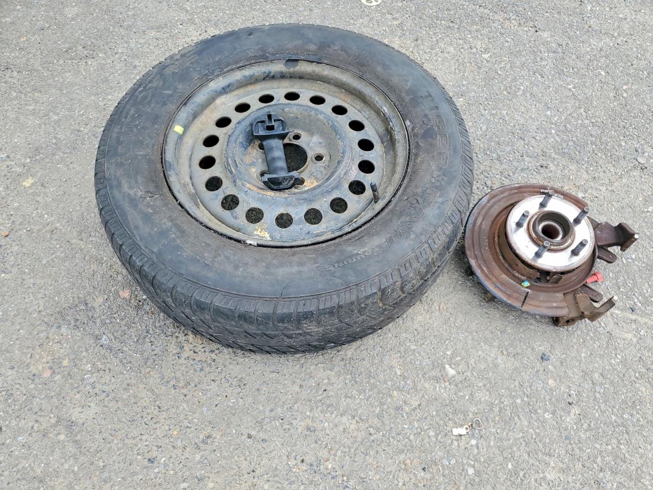 2004 FORD EXPLORER XLT photo 37