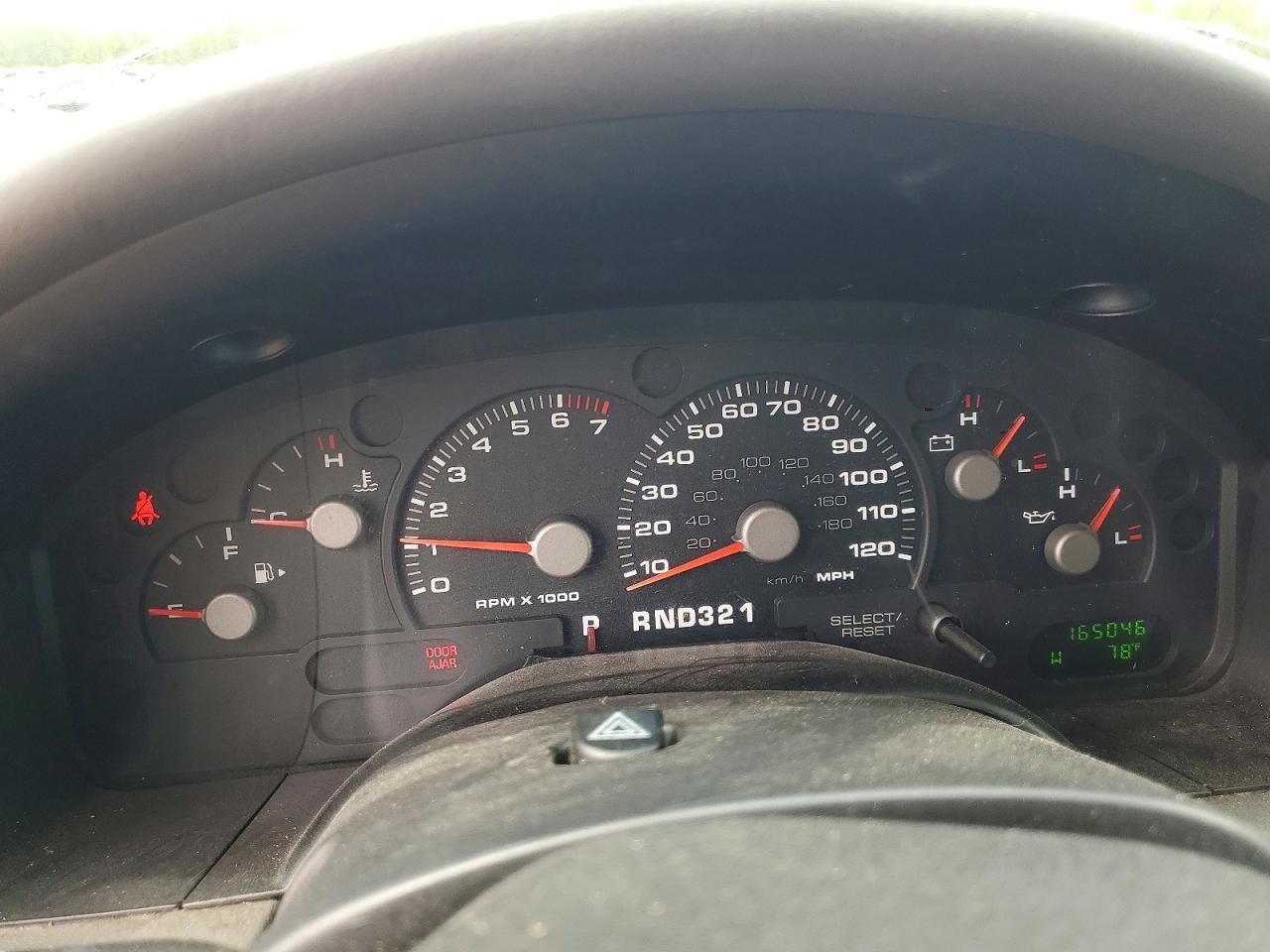 2004 FORD EXPLORER XLT photo 25