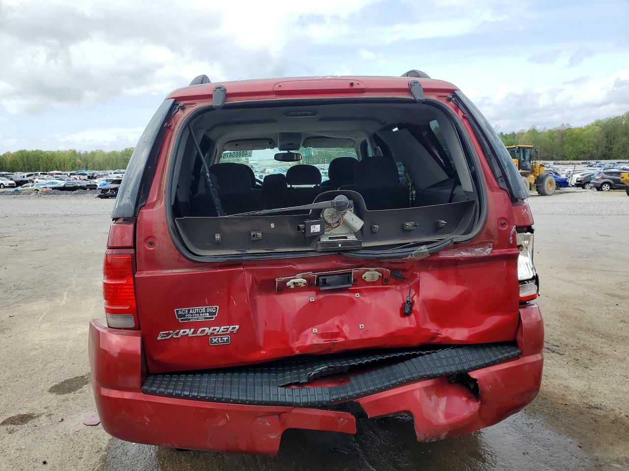 2004 FORD EXPLORER XLT photo 16