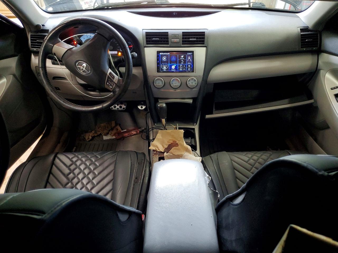 2011 TOYOTA CAMRY SE photo 15