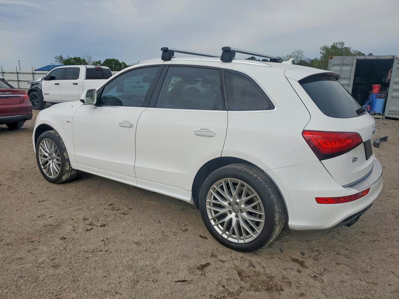 2017 AUDI Q5 PREMIUM PLUS photo 3