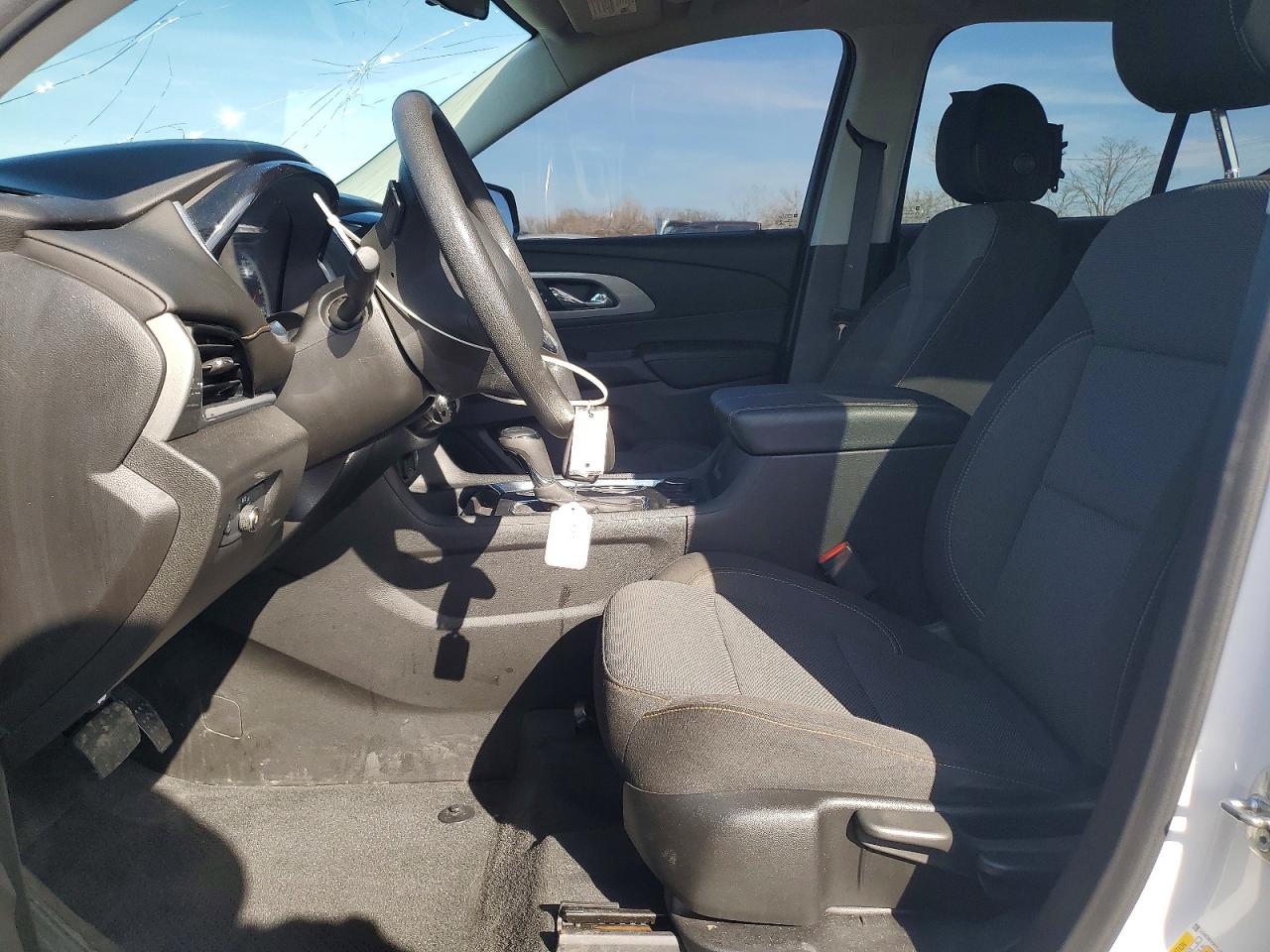 2020 CHEVROLET TRAVERSE LS photo 19