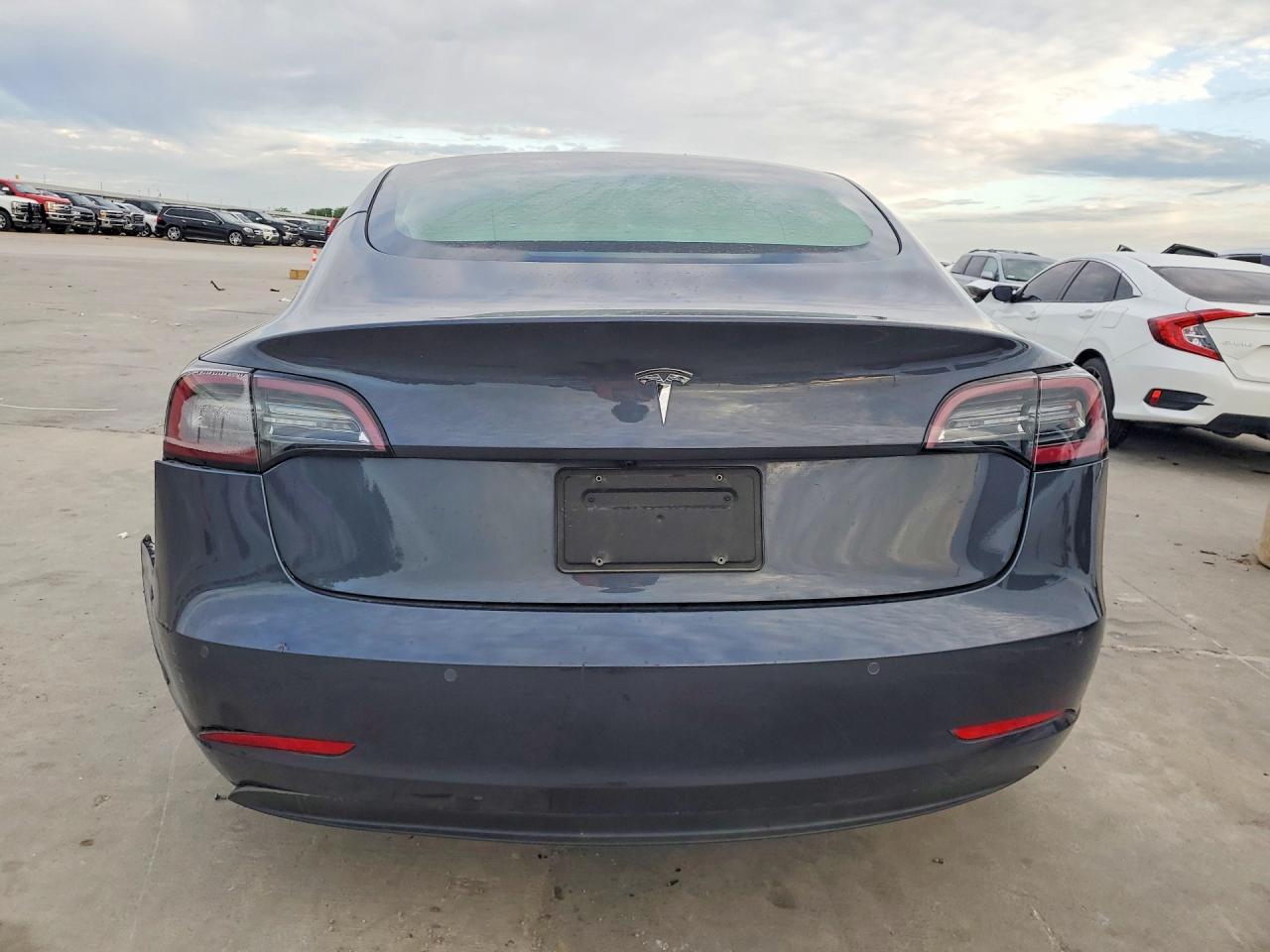 2022 TESLA MODEL 3 photo 6