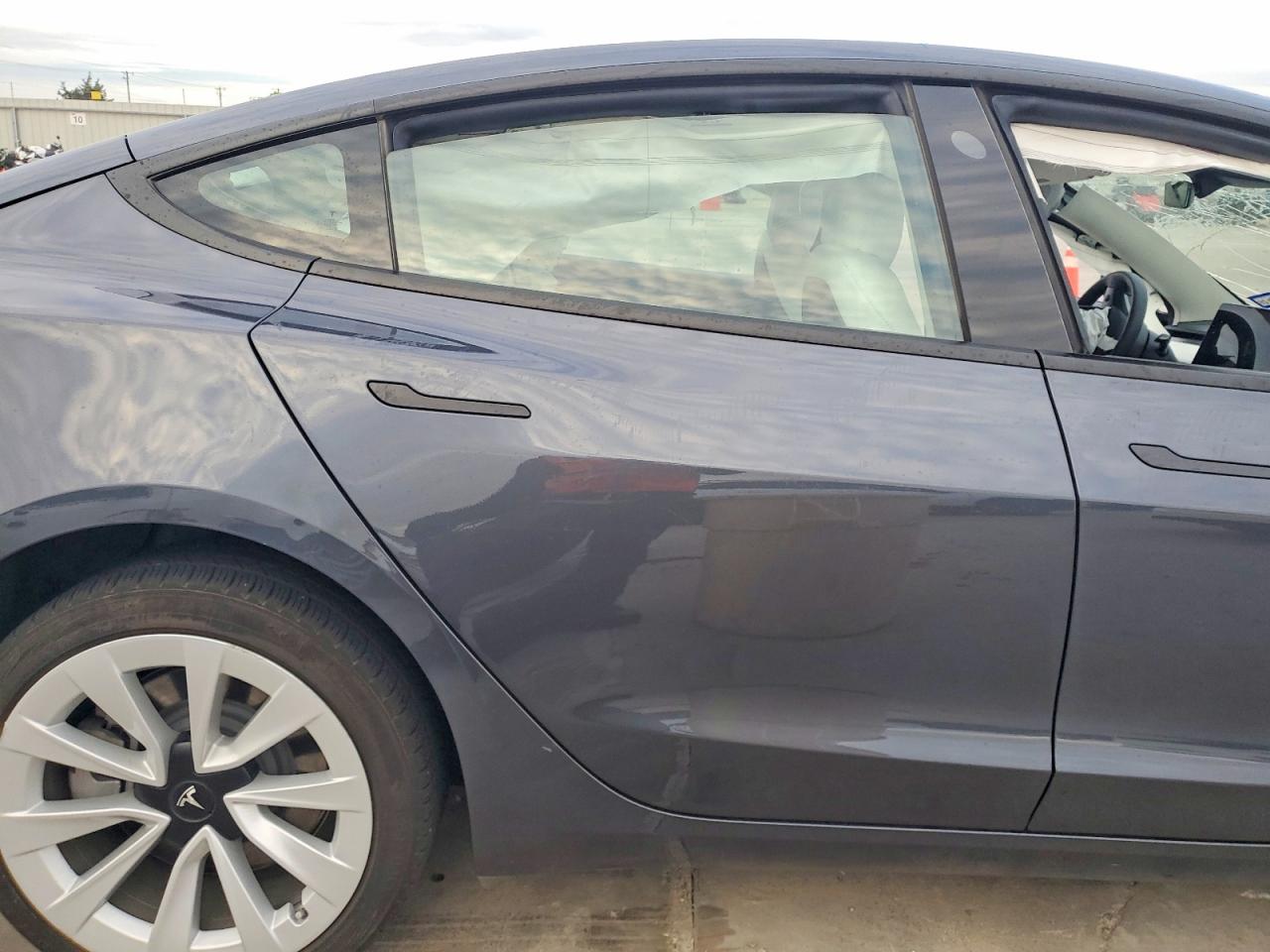 2022 TESLA MODEL 3 photo 10