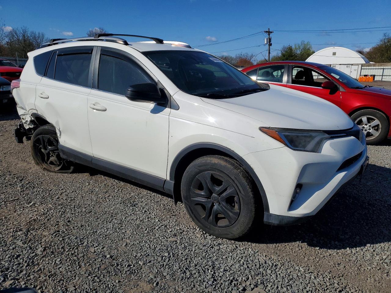 2017 TOYOTA RAV4 LE photo 10
