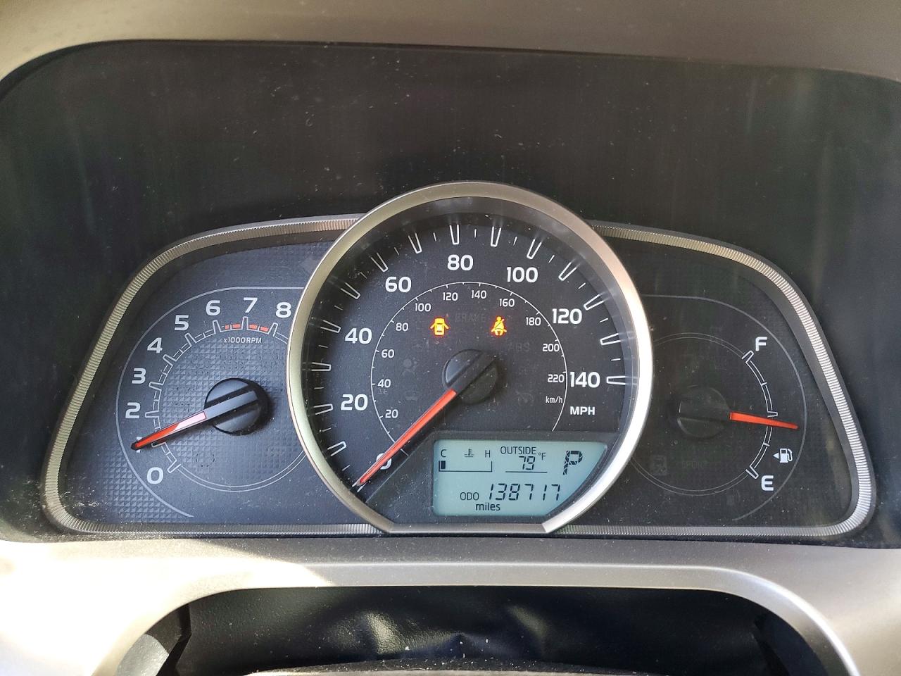 2015 TOYOTA RAV4 XLE photo 9