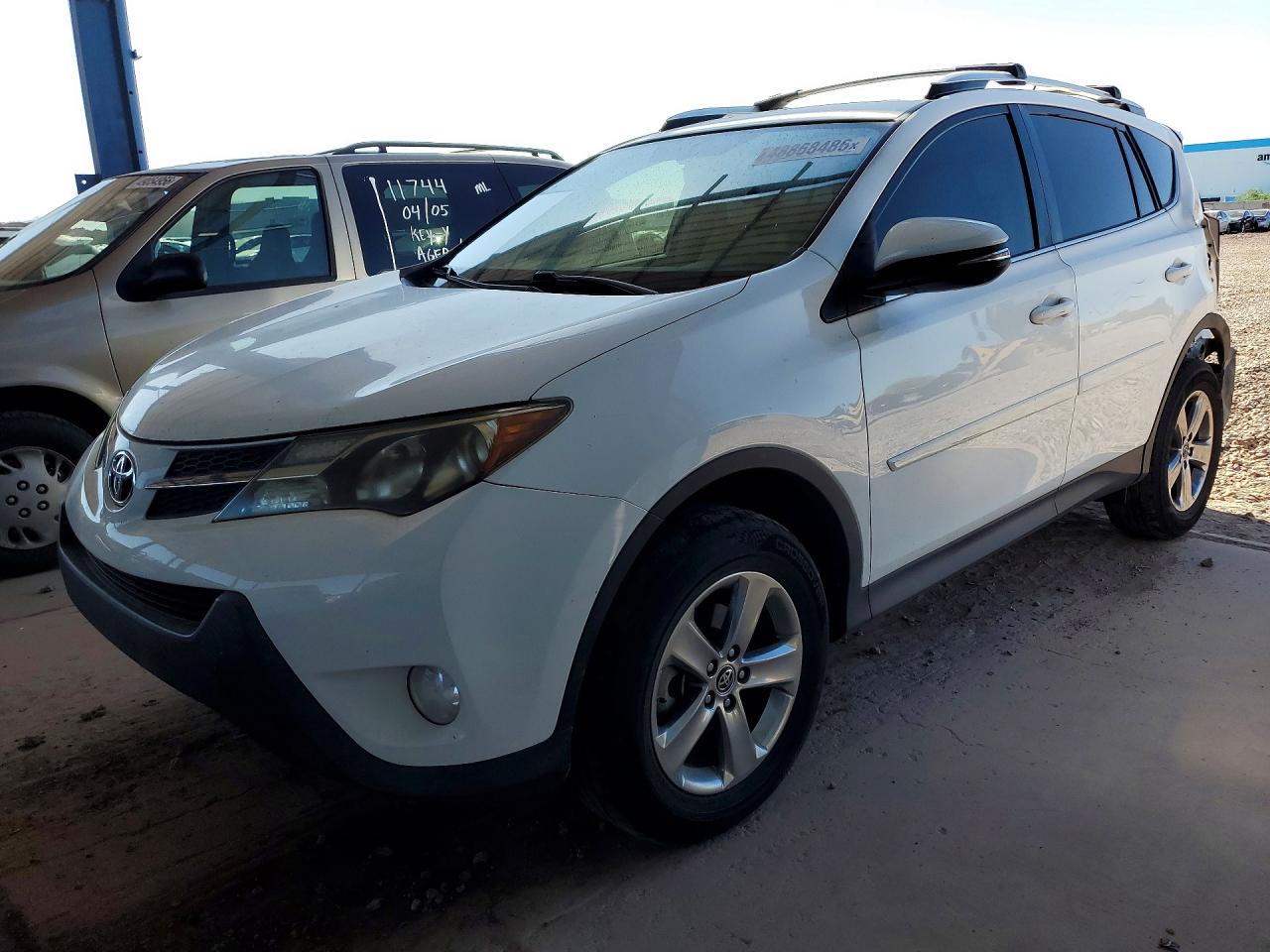 2015 TOYOTA RAV4