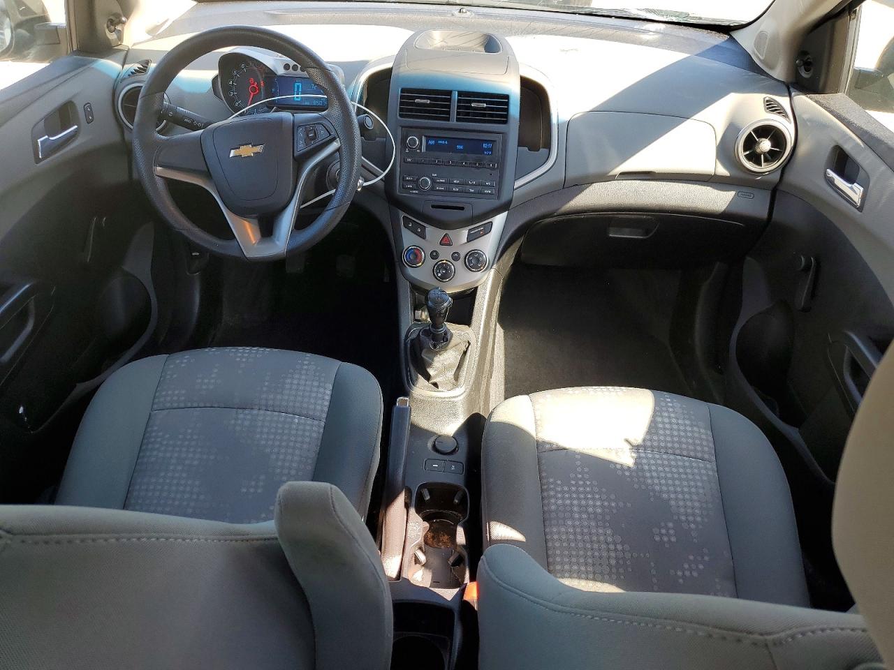 2014 CHEVROLET SONIC LS photo 15