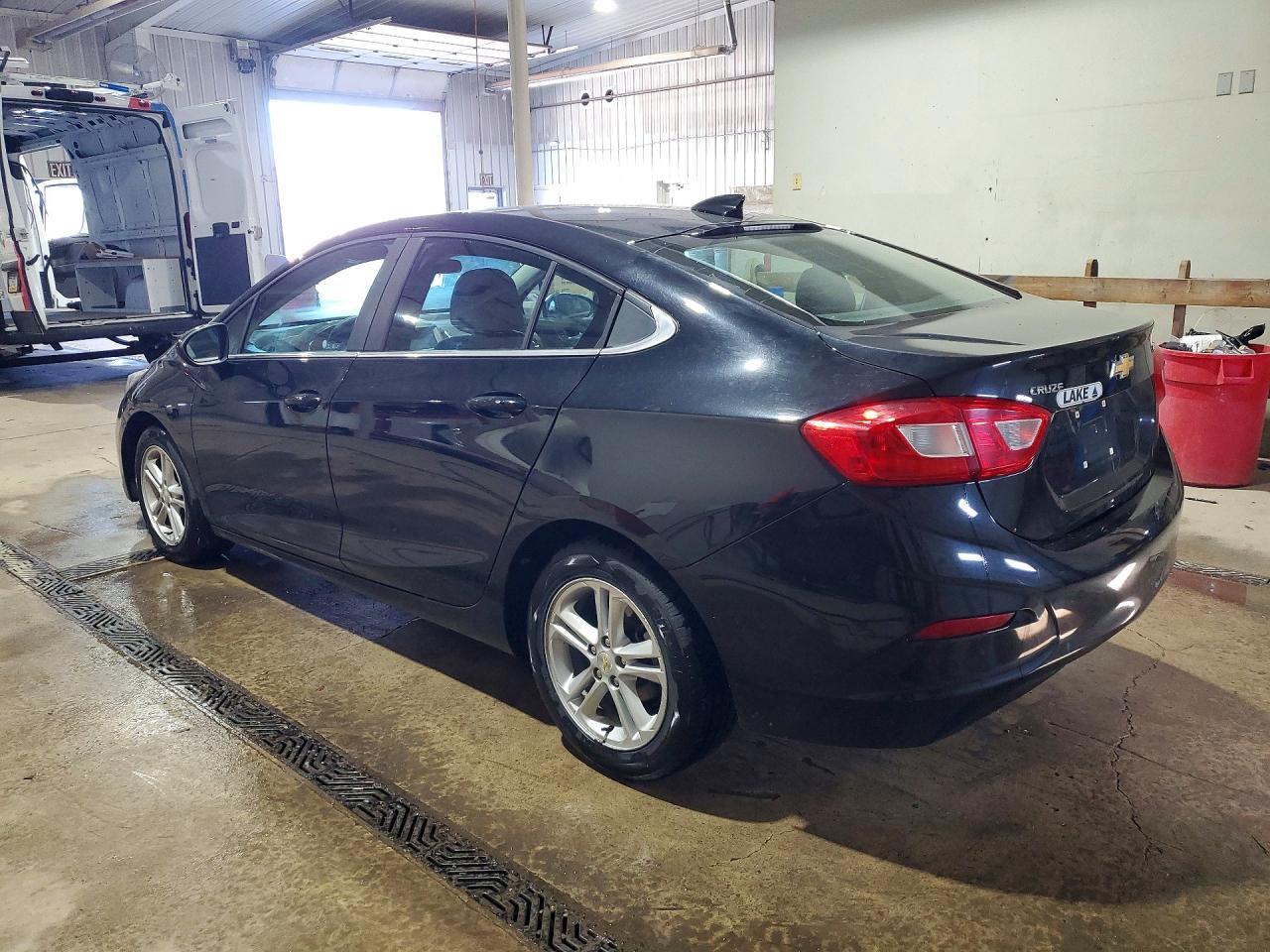 2016 CHEVROLET CRUZE LT photo 3