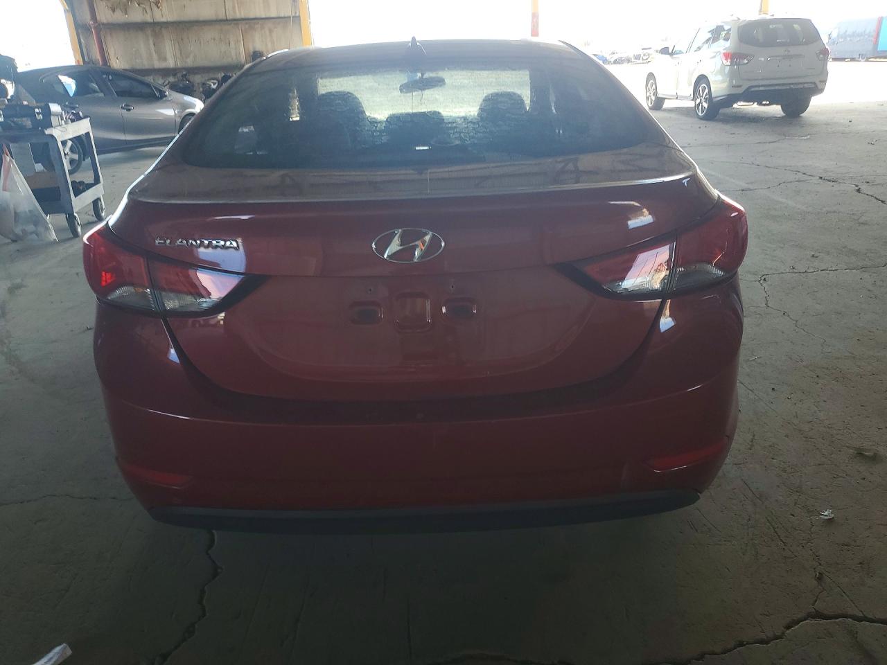 2016 HYUNDAI ELANTRA SE photo 11