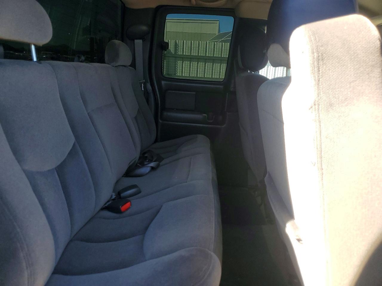 2003 GMC NEW SIERRA C1500 photo 19