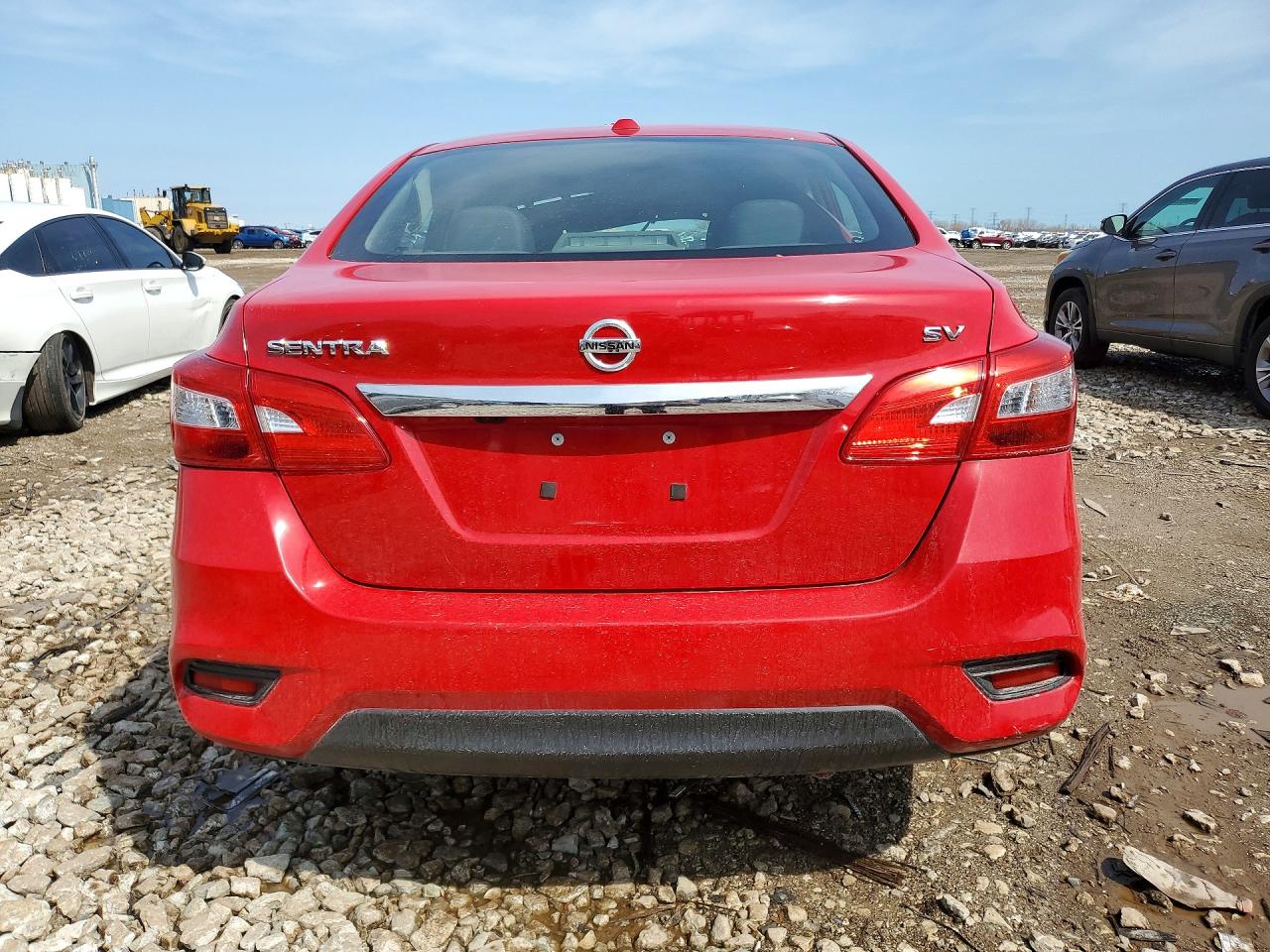 2018 NISSAN SENTRA SV photo 6