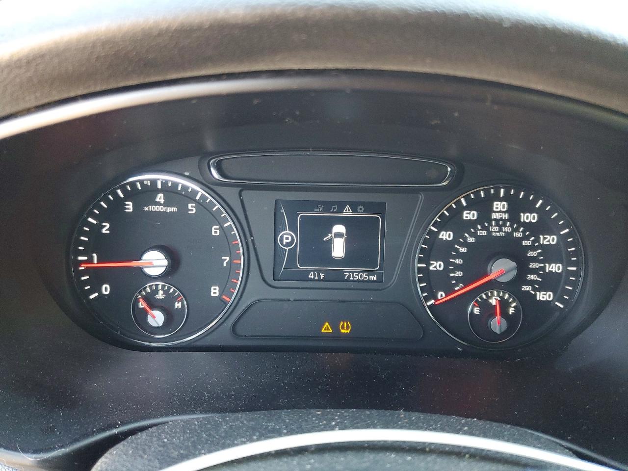2016 KIA SORENTO LX photo 17
