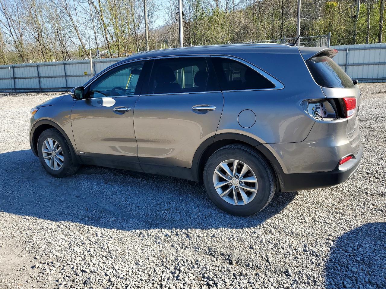 2016 KIA SORENTO LX photo 3