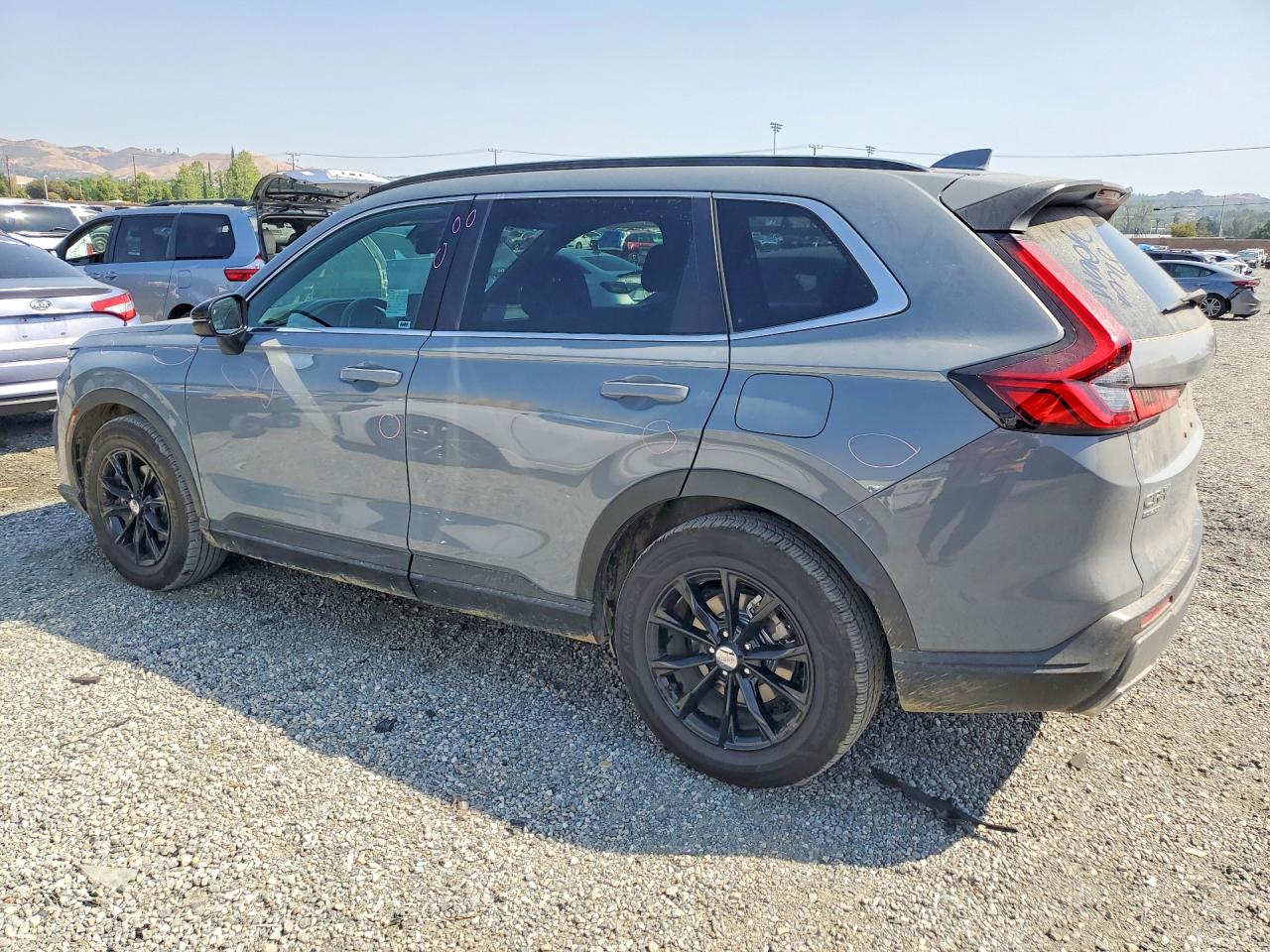 2025 HONDA CR-V SPORT photo 3