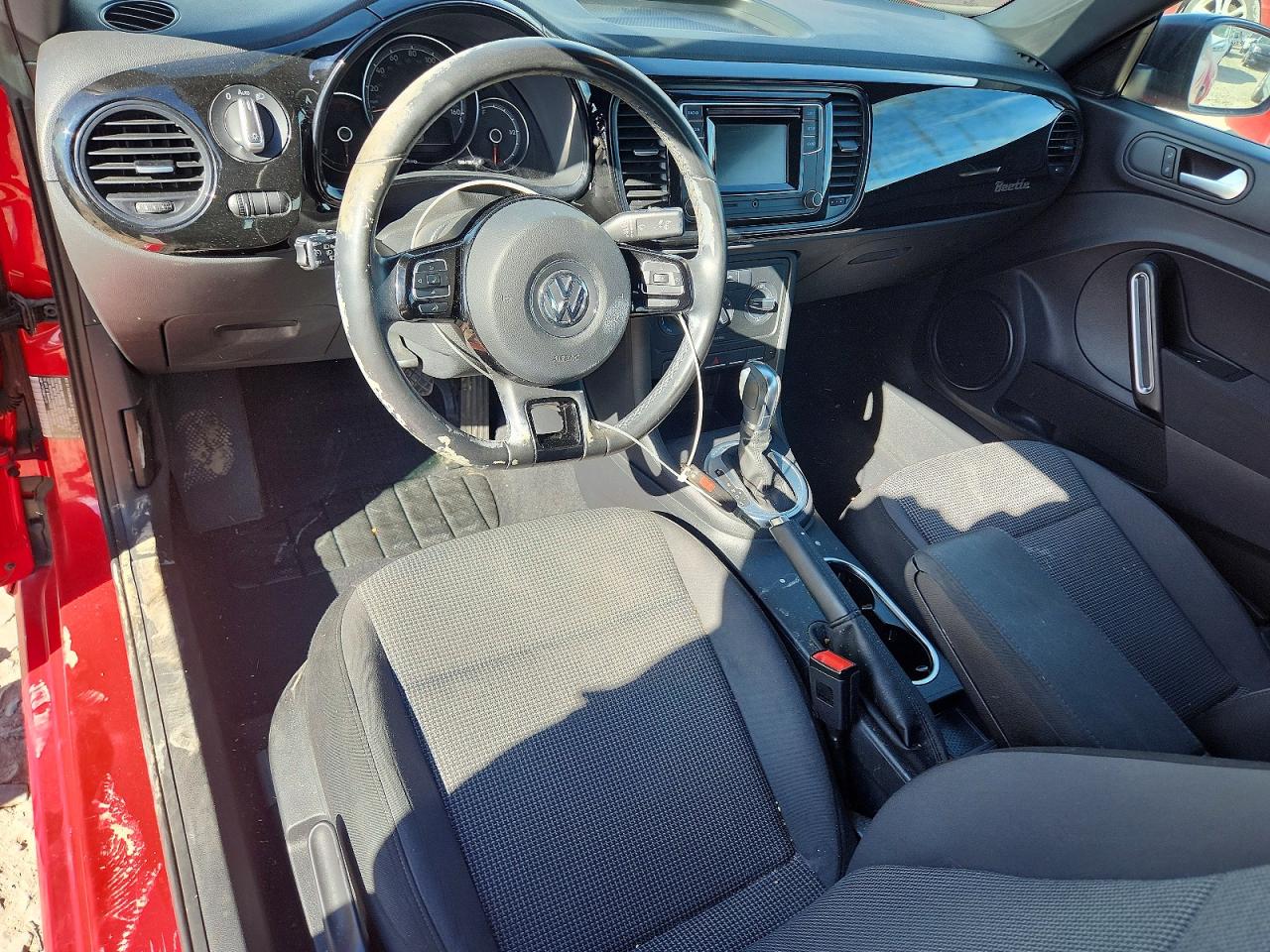 2017 VOLKSWAGEN BEETLE 1.8T photo 22
