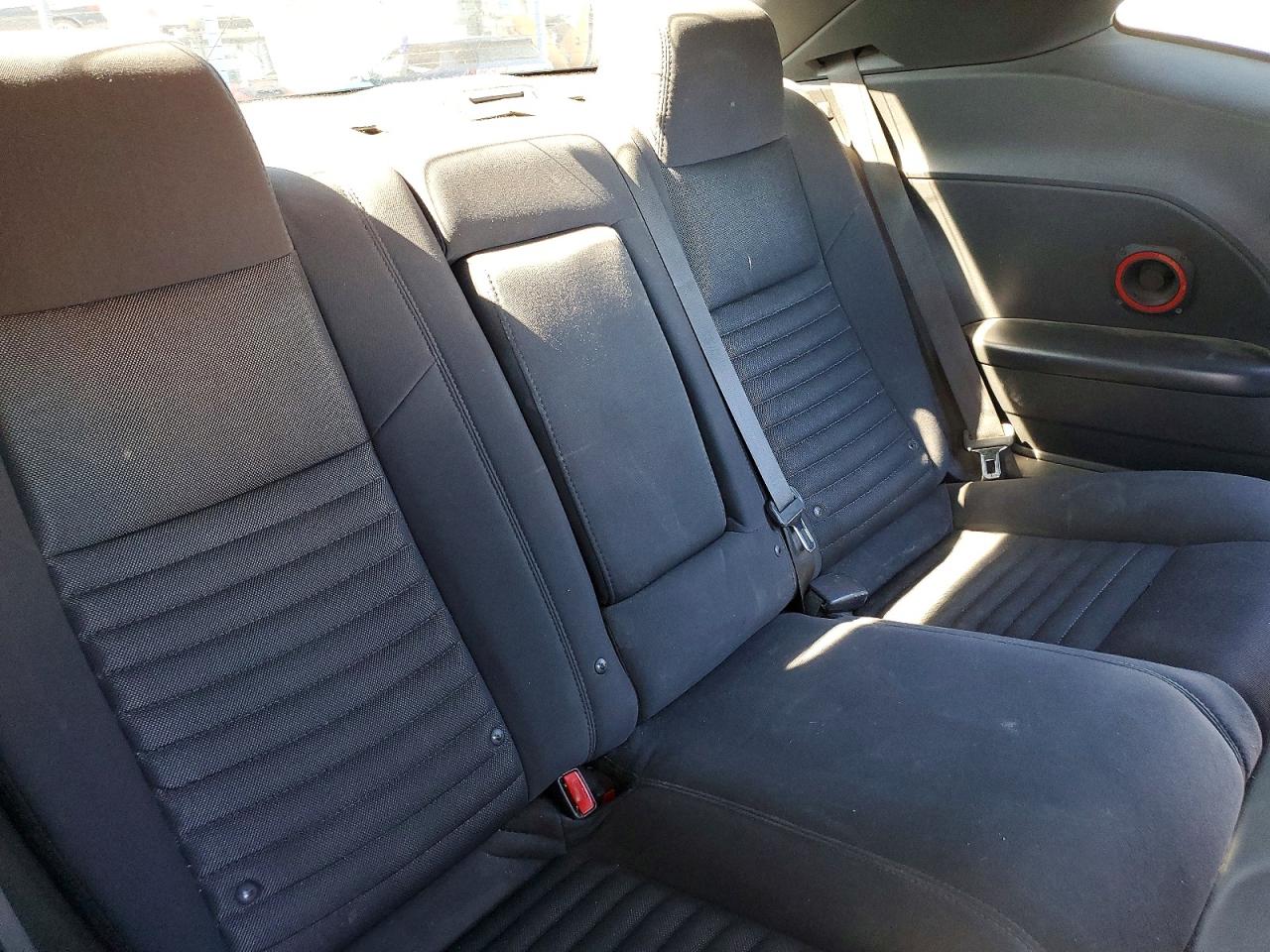 2012 DODGE CHALLENGER SXT photo 28