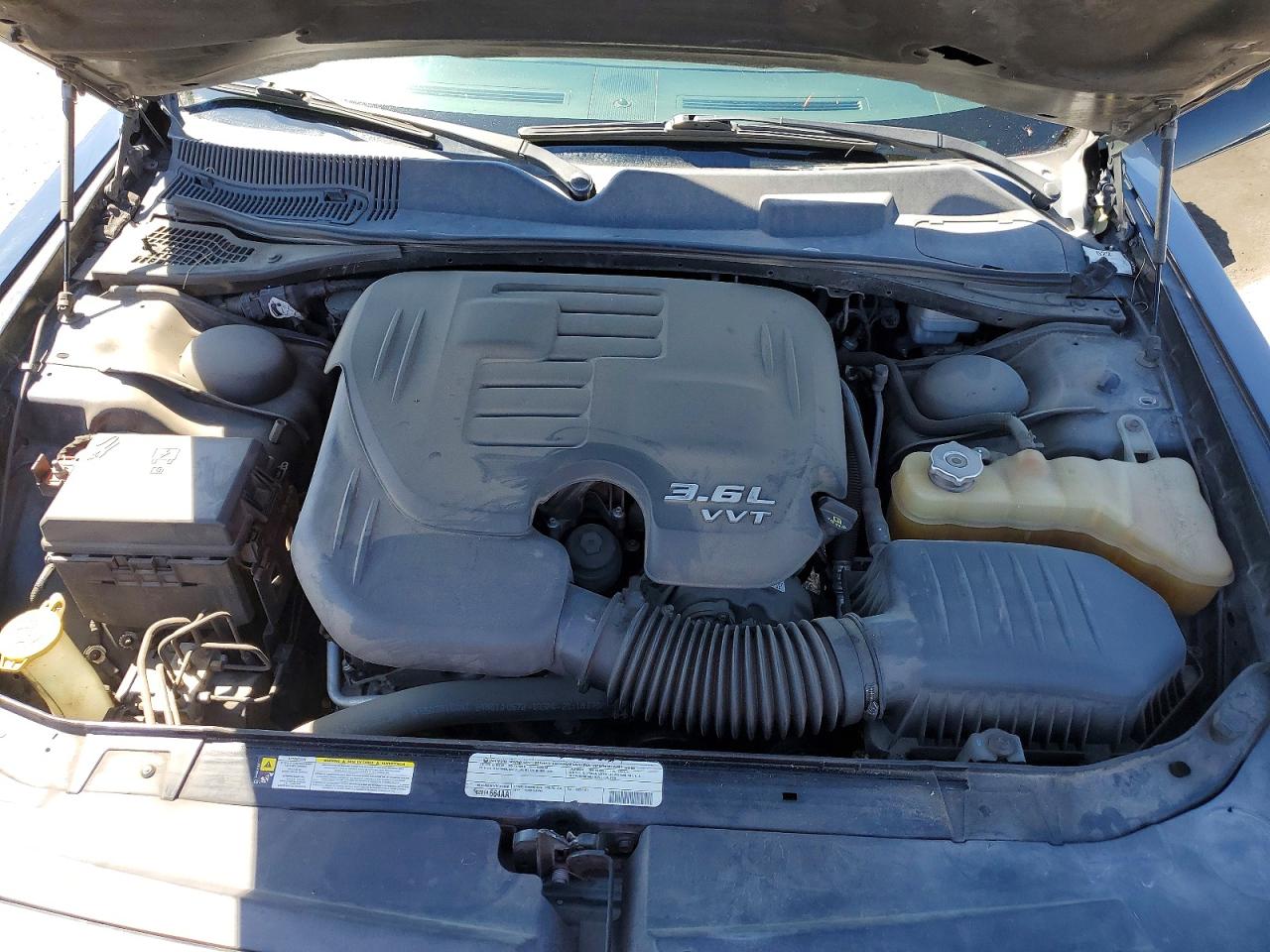 2012 DODGE CHALLENGER SXT photo 31