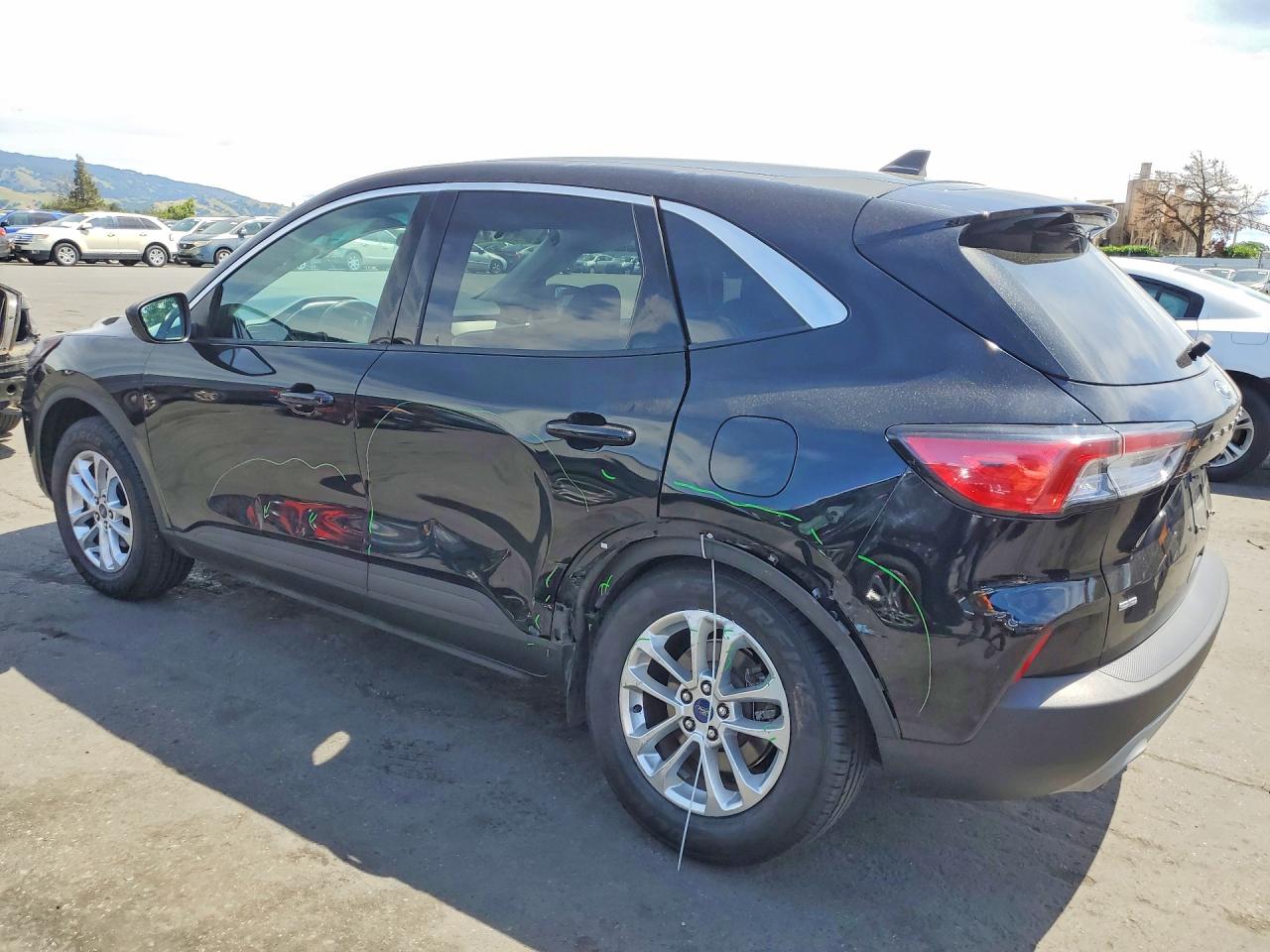 2022 FORD ESCAPE SE photo 3