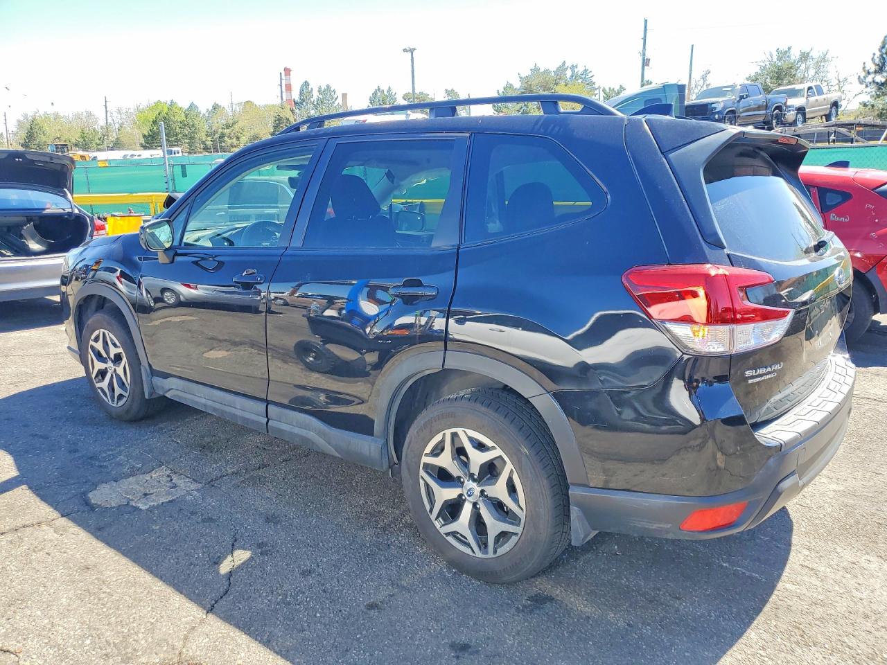 2022 SUBARU FORESTER PREMIUM photo 4