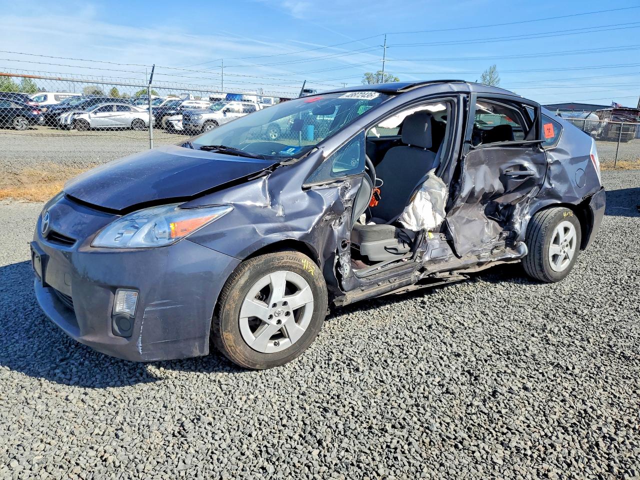 2011 TOYOTA PRIUS