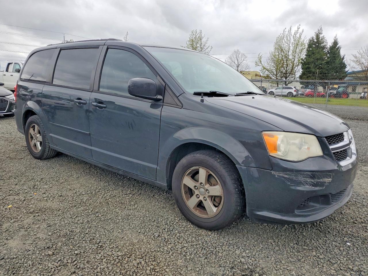 2012 DODGE GRAND CARAVAN SXT photo 10