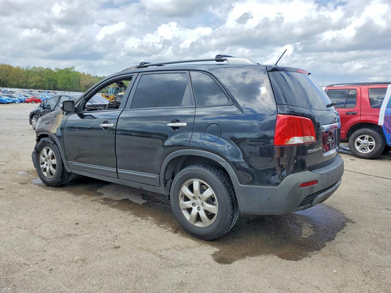 2011 KIA SORENTO LX photo 4