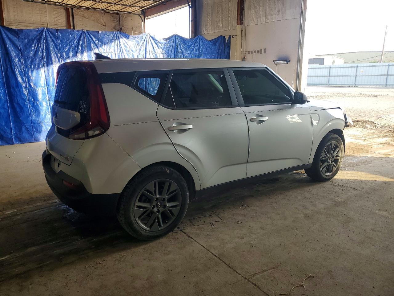 2021 KIA SOUL S photo 5