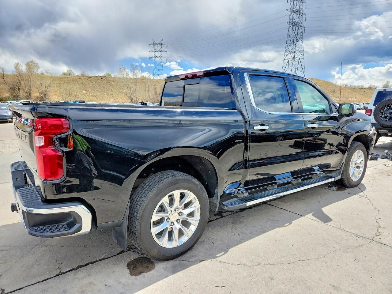 2021 CHEVROLET SILVERADO K1500 LTZ photo 5