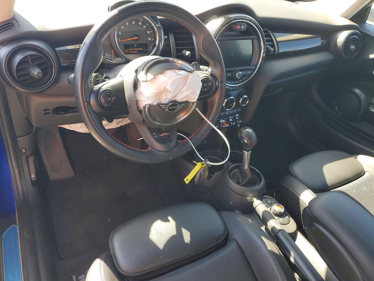 2019 MINI COOPER S photo 15