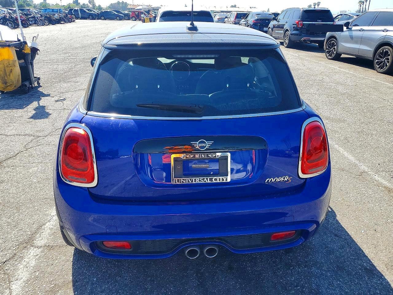 2019 MINI COOPER S photo 11