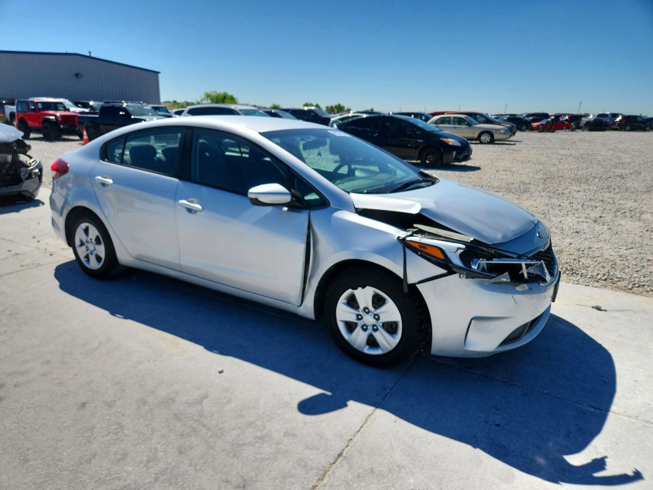 2017 KIA FORTE LX photo 7