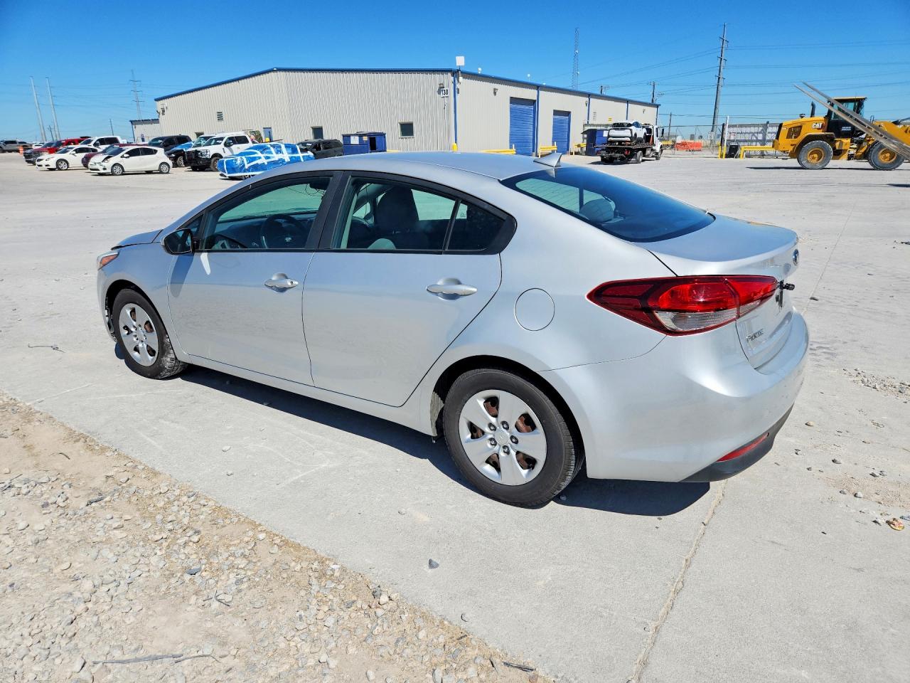 2017 KIA FORTE LX photo 3