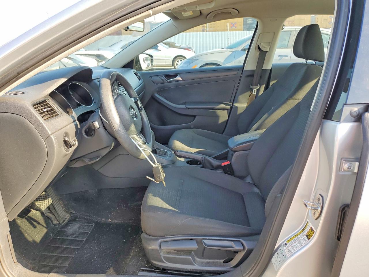 2016 VOLKSWAGEN JETTA S photo 19
