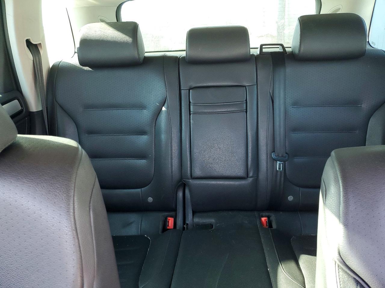 2014 VOLKSWAGEN TOUAREG V6 photo 19